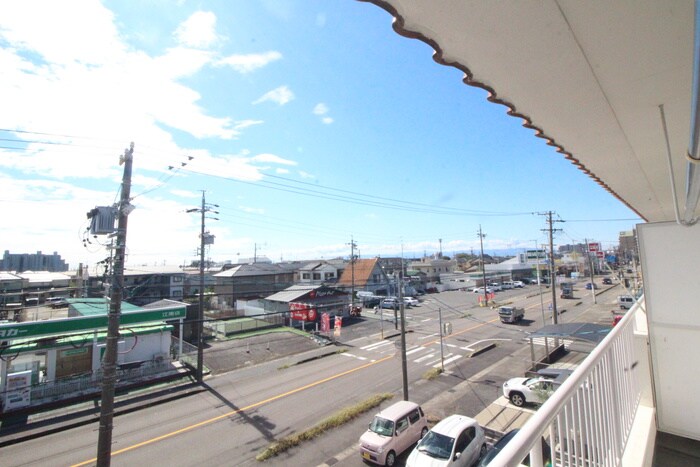 物件内観写真22　(室内からの展望)