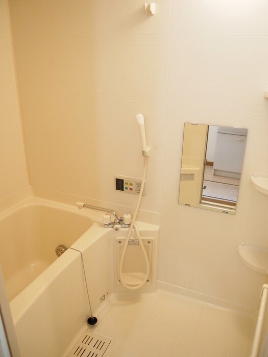 物件内観写真14　(バス／シャワールーム等)