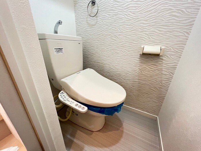 物件内観写真14　(トイレ)