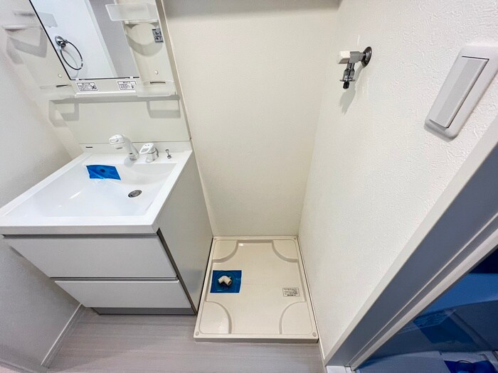 物件内観写真15　(洗濯機置場)