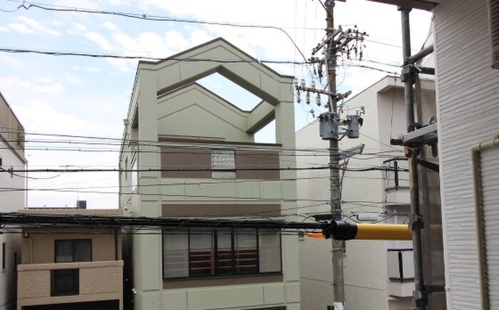 物件内観写真20　(室内からの展望)