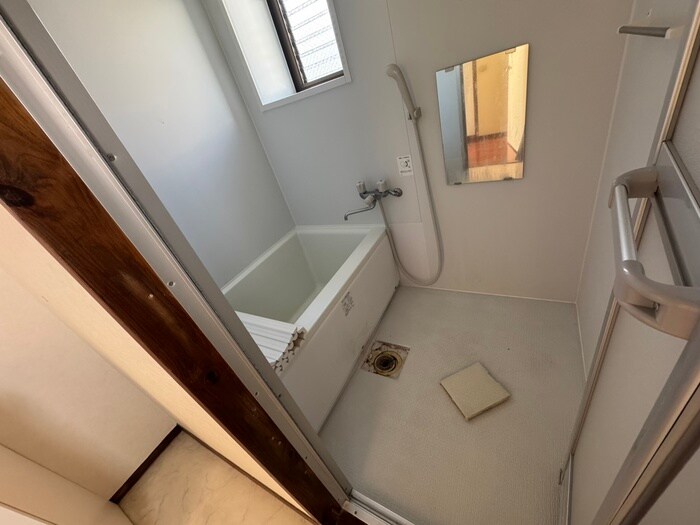 物件内観写真13　(バス／シャワールーム等)