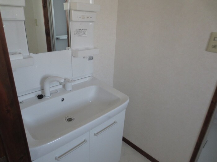 物件内観写真15　(洗面)