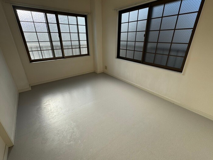 物件内観写真17　(居室)