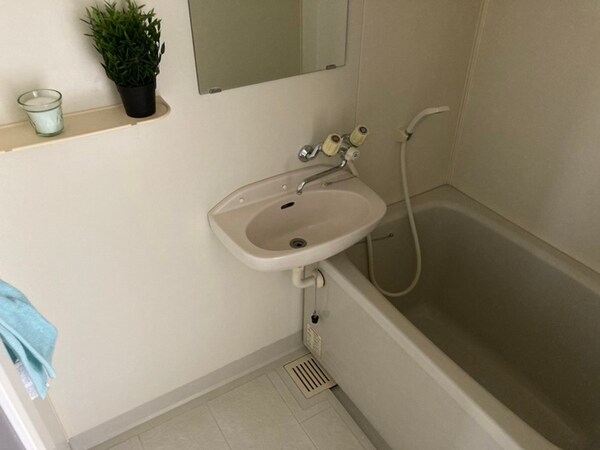 バス／シャワールーム等