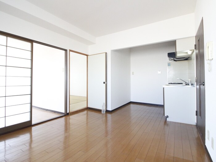 物件内観写真7　(居室)