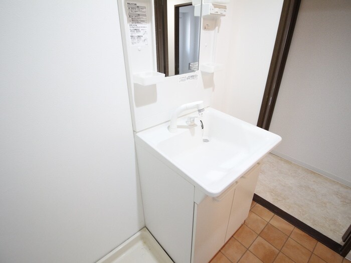 物件内観写真11　(洗面)