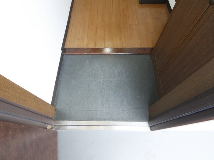 物件内観写真19　(玄関)