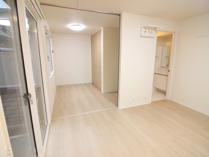 物件内観写真8　(居室)