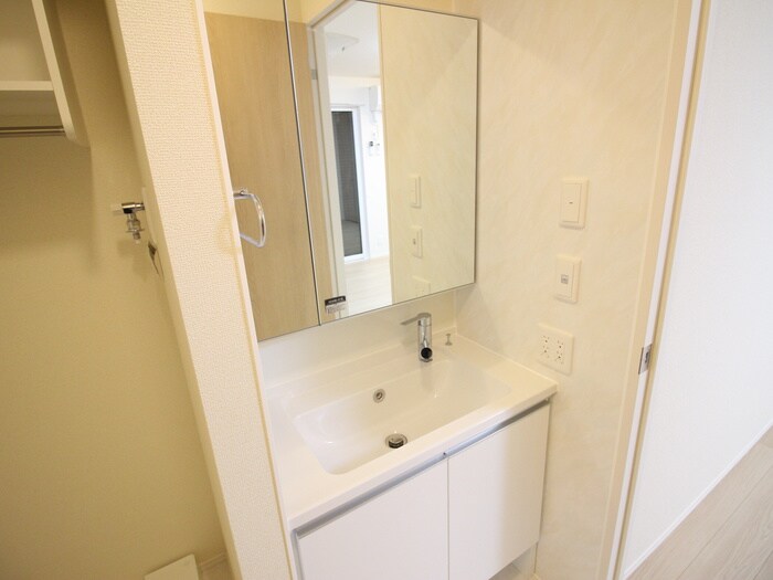 物件内観写真13　(洗面)