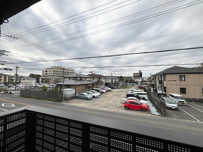 物件内観写真20　(室内からの展望)