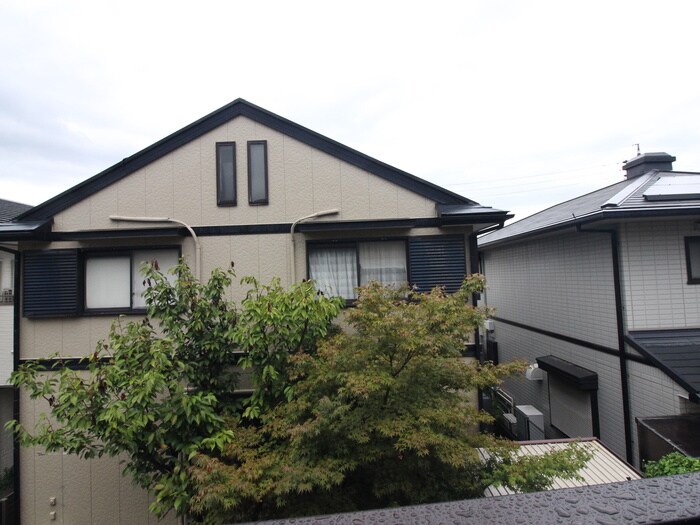 物件内観写真22　(室内からの展望)