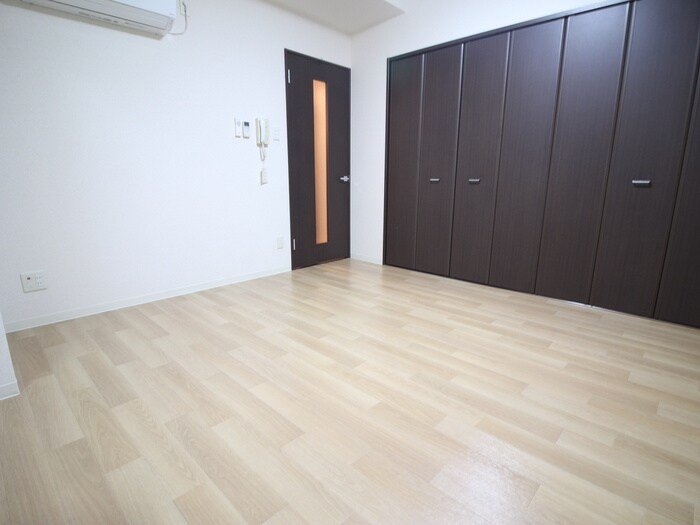 物件内観写真21　(居室)