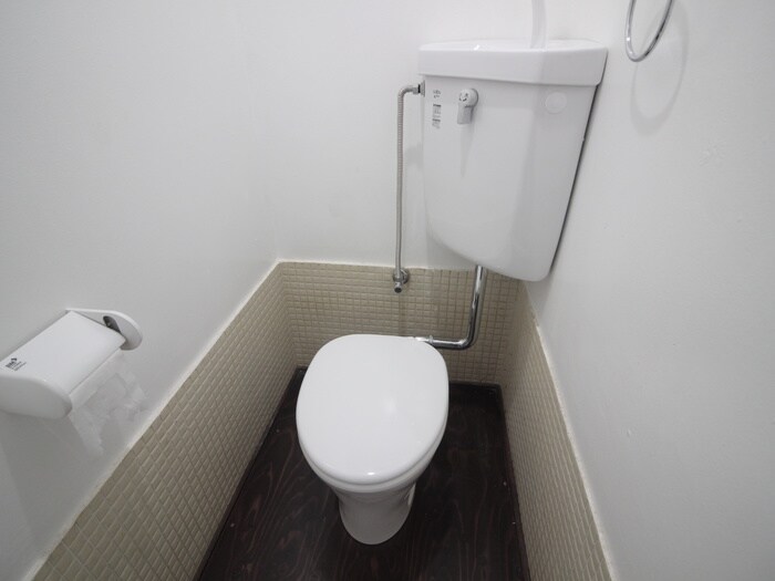 物件内観写真14　(トイレ)