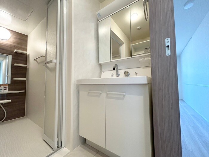 物件内観写真11　(洗面)