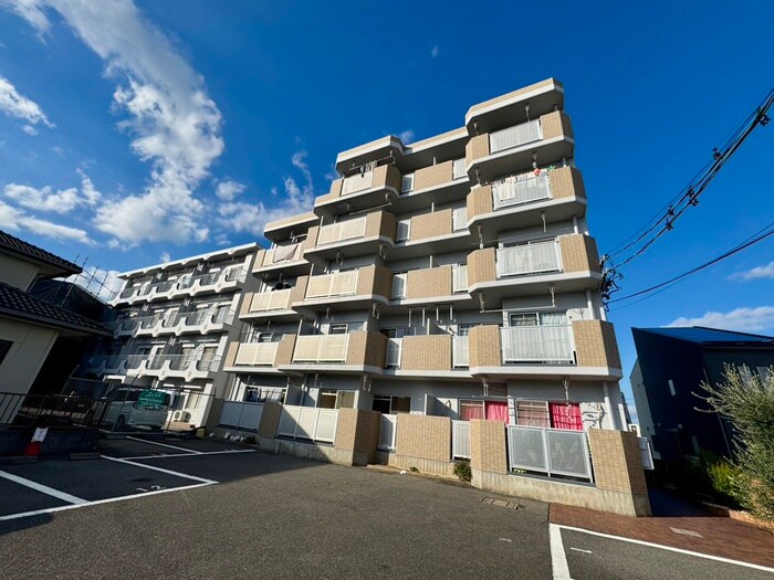 物件外観写真3　(外観写真)