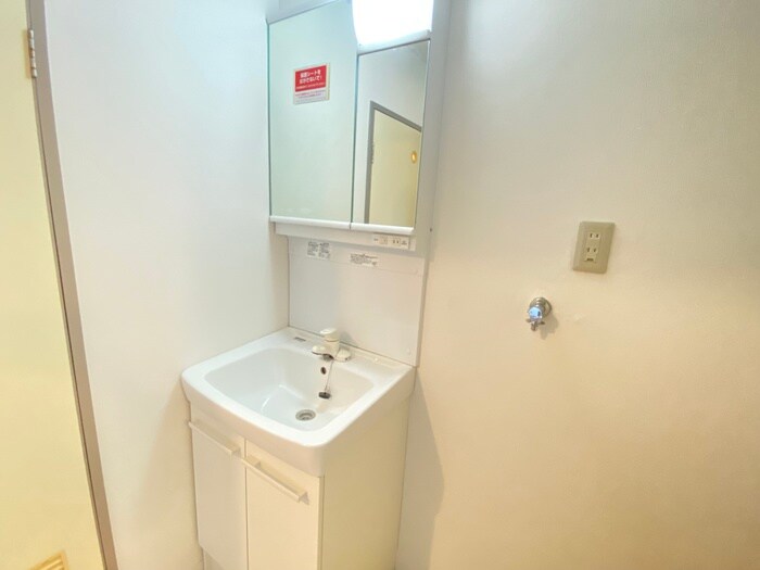 物件内観写真11　(洗面)