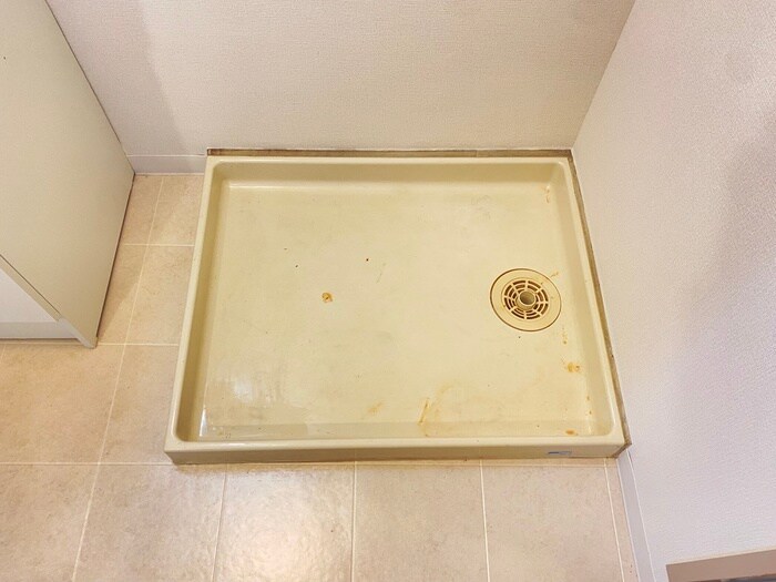 物件内観写真19　(洗濯機置場)