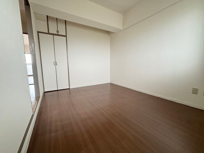 物件内観写真21　(居室)