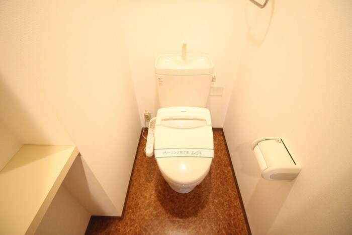 物件内観写真15　(トイレ)