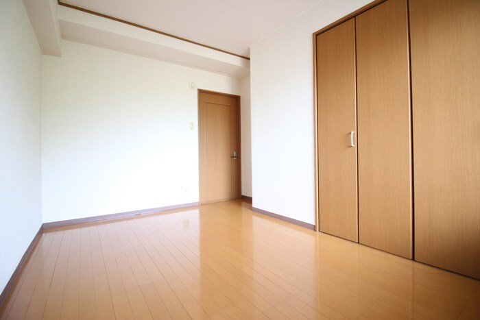 物件内観写真19　(居室)