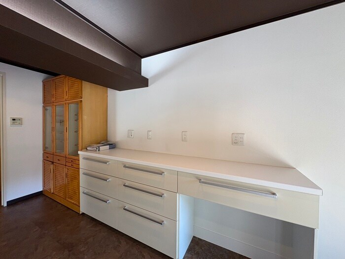 物件内観写真11　(収納)