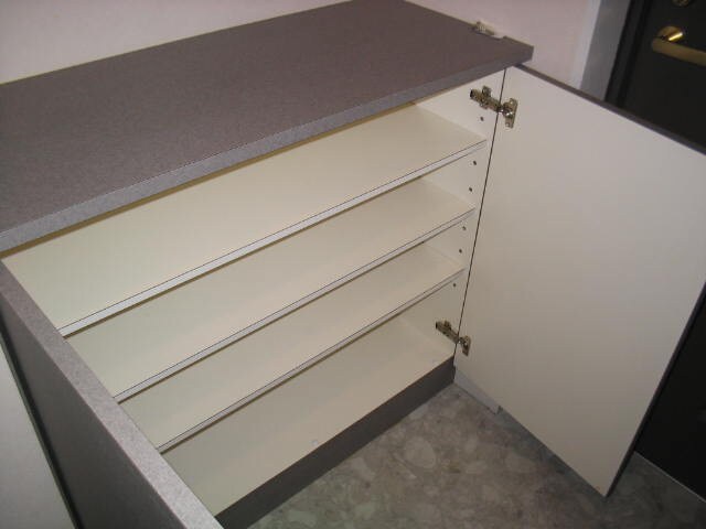 物件内観写真7　(靴箱)