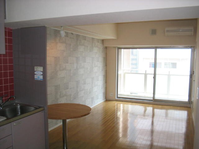 物件内観写真13　(居室)