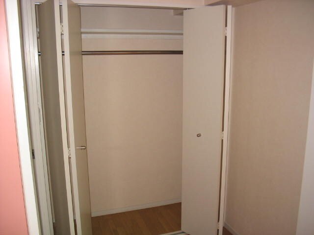 物件内観写真14　(収納)