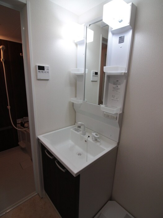 物件内観写真13　(洗面)