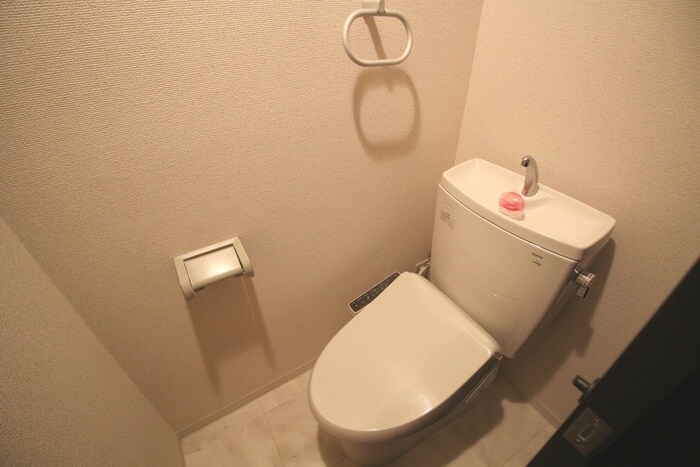 物件内観写真9　(トイレ)