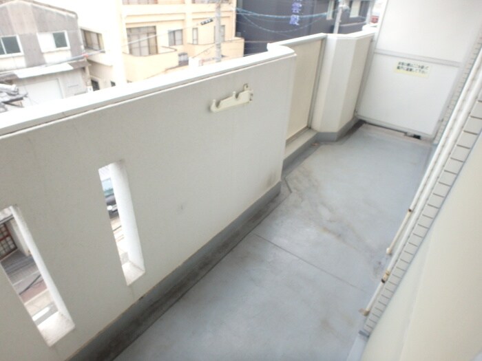 物件内観写真17　(ベランダ・バルコニー)