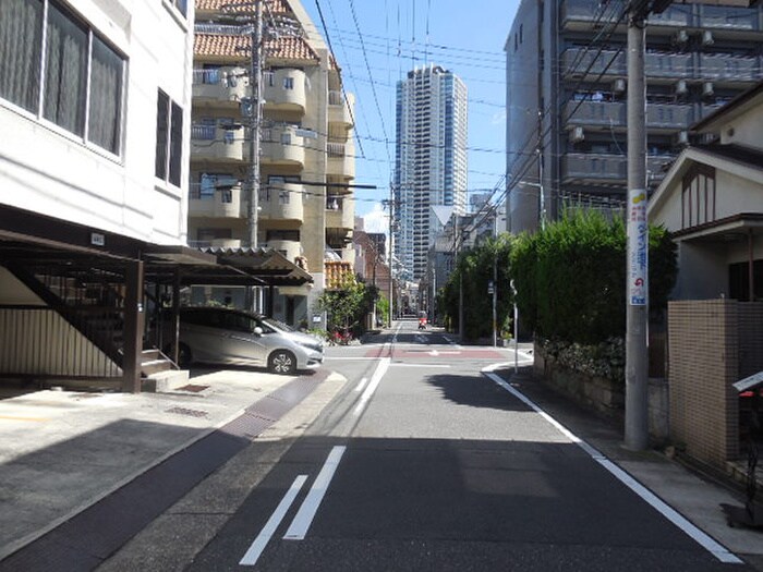 物件外観写真5　(周辺環境)