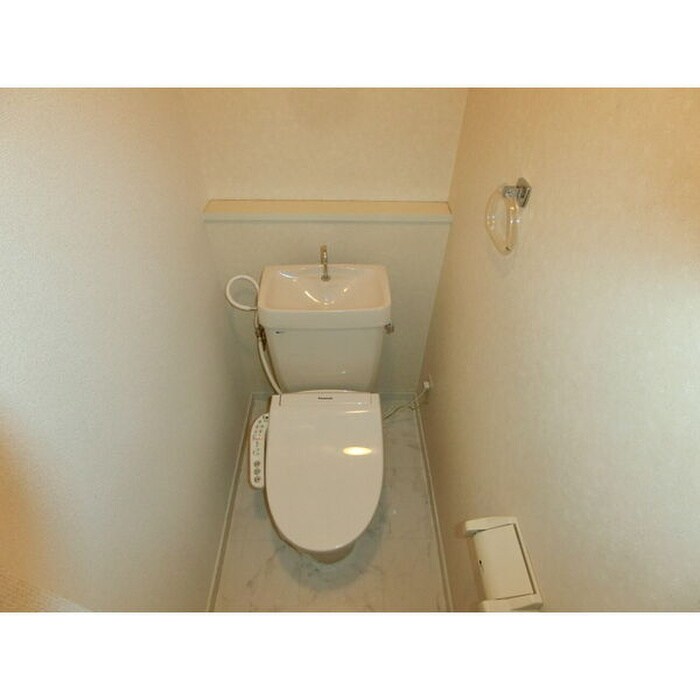物件内観写真15　(トイレ)