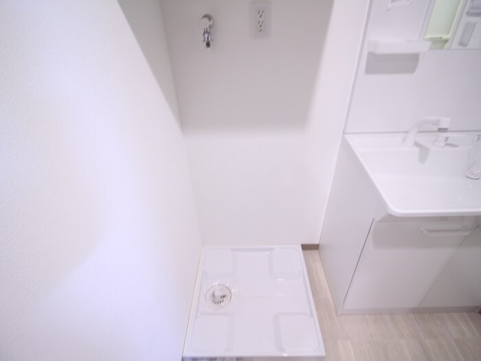 物件内観写真19　(洗濯機置場)