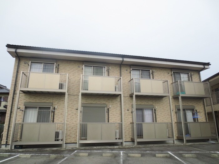 物件外観写真5　(外観写真)