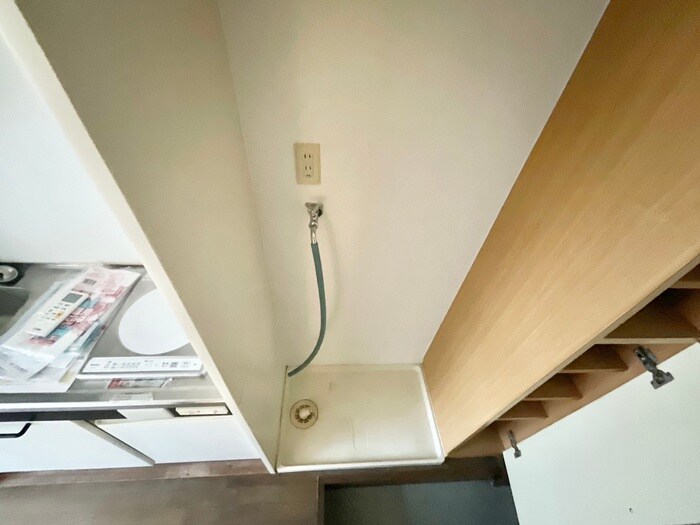 物件内観写真15　(洗濯機置場)