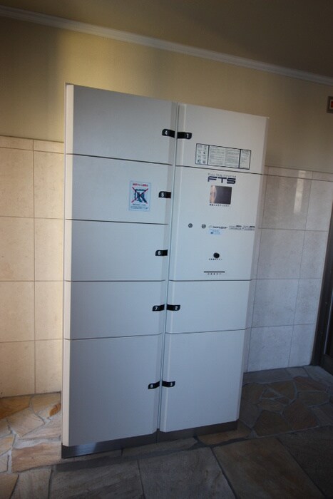 物件外観写真4　(建物設備)