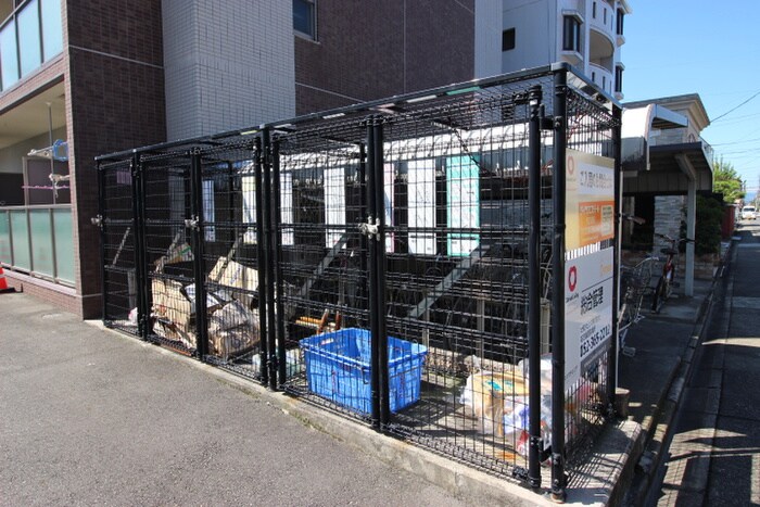 物件外観写真6　(建物設備)