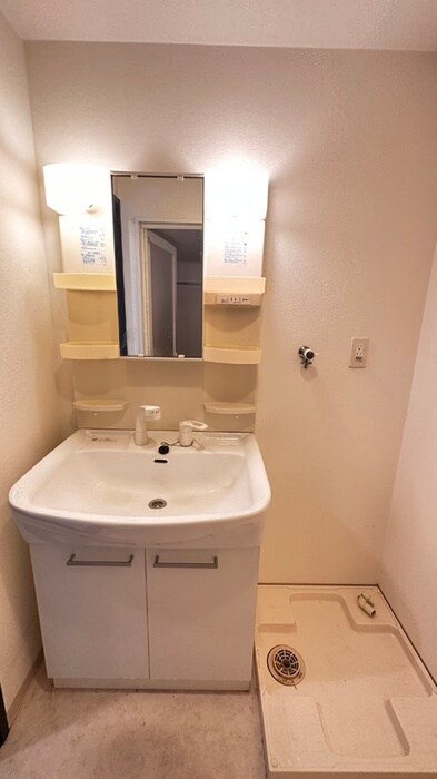 物件内観写真12　(洗面)