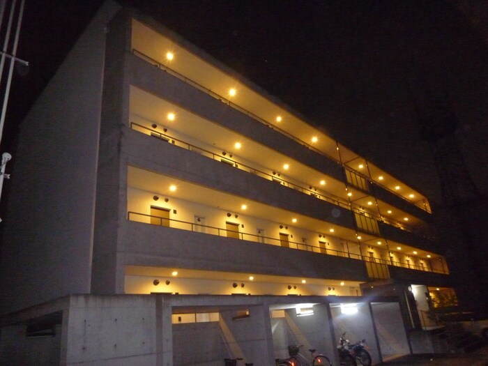 物件外観写真3　(外観写真)