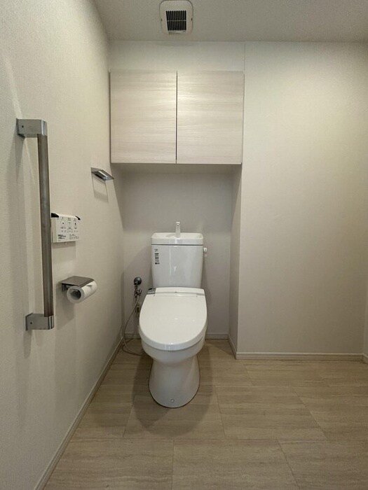 物件内観写真10　(トイレ)