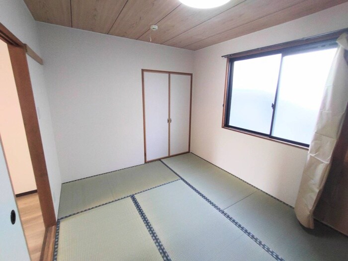 物件内観写真12　(居室)