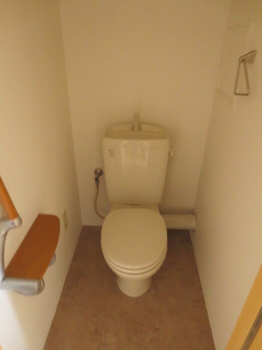 物件内観写真13　(トイレ)