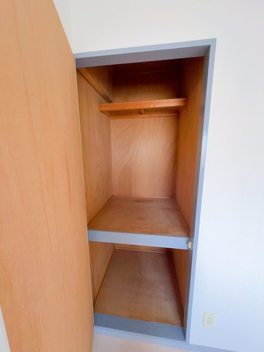 物件内観写真16　(収納)