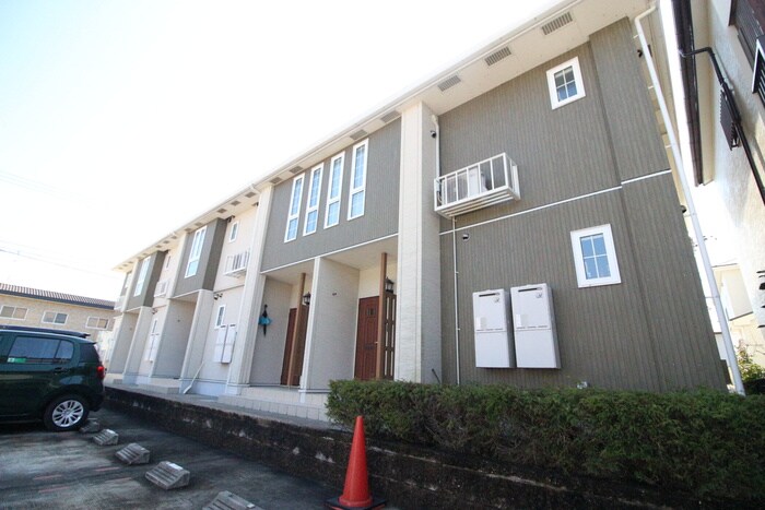 物件外観写真4　(外観写真)