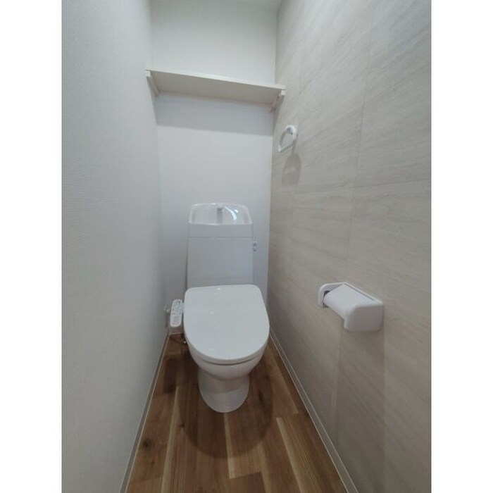 物件内観写真6　(トイレ)