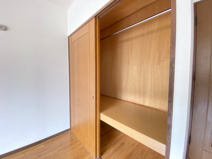 物件内観写真8　(収納)