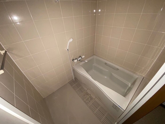 物件内観写真12　(バス／シャワールーム等)