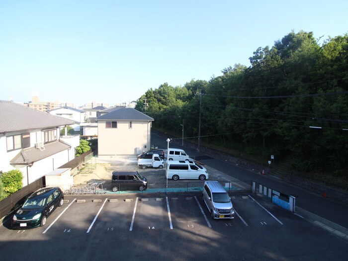 物件内観写真15　(室内からの展望)